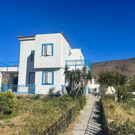 Waves And Wonders Daire *